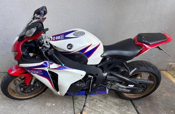 HONDA CBR 1000RR 